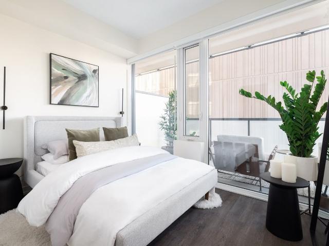 IMMIX 2 Bedroom Apartment for Rent at 7 Grosvenor St, Toronto, ON M4Y 0E2 Bay Street Corridor
