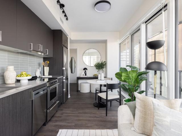 IMMIX 2 Bedroom Apartment for Rent at 7 Grosvenor St, Toronto, ON M4Y 0E2 Bay Street Corridor