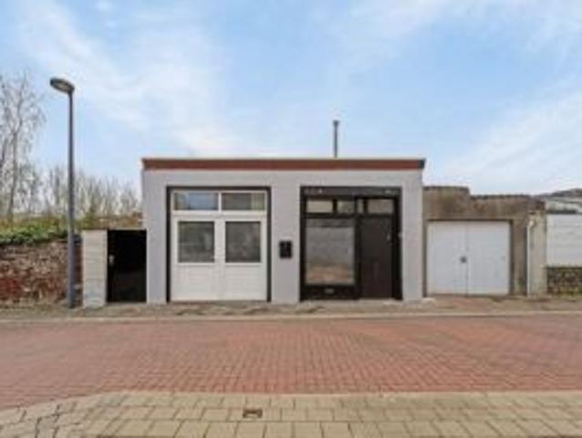 immo DAVID stelt voor: goed gelegen bungalow in Asse