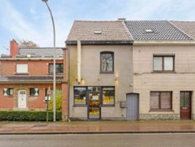 immo DAVID stelt voor: goed onderhouden 2 gevel woning