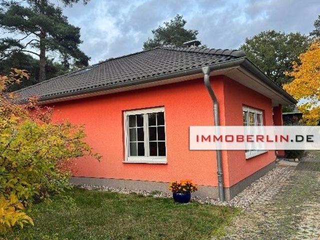IMMOBERLIN.DE Attraktiver Bungalow mit Sonnengarten & Garage in harmonischer Lage beim Krüpelsee