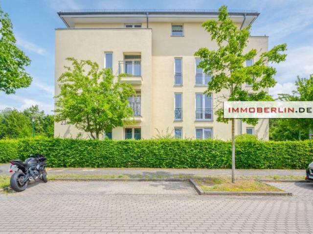 IMMOBERLIN.DE Adrett & hell! Stimmungsvolle Wohnung mit Balkon & Pkw Stellplatz