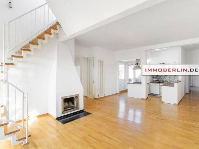 IMMOBERLIN.DE Fantastische Wohnung mit Lift, Kamin, Dach & Sonnenterrassen im beliebten Güntzelkiez
