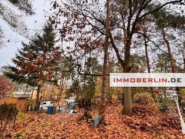 IMMOBERLIN.DE Idyllisches Baugrundstück in erstklassiger Südwestausrichtung nahe Stadtgrenze