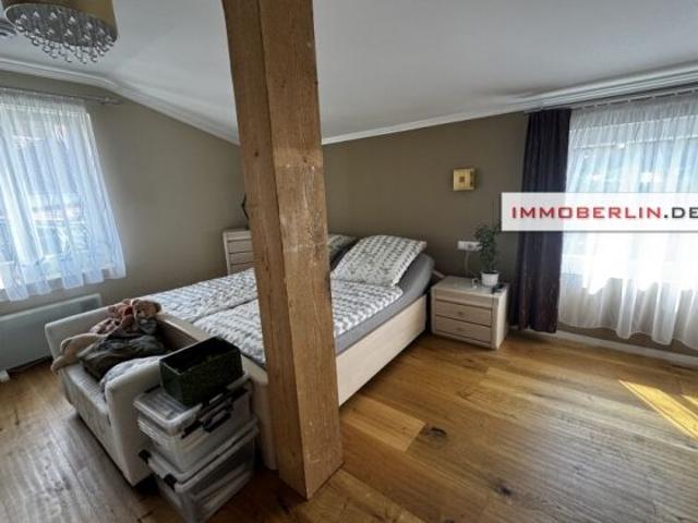 IMMOBERLIN.DE Sehr charmante Wohnung mit Nebengebäude in familienfreundlicher Lage