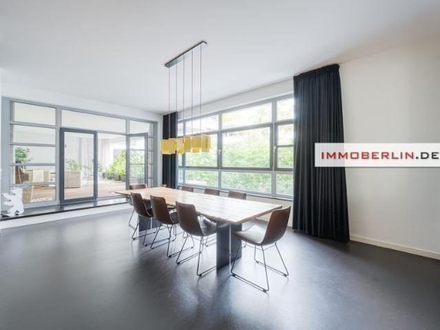 IMMOBERLIN.DE Sensationelles CarLoft! Exquisite Wohnung mit Designambiente, Loggia, Kamin, Pkw Stellplatz + Concierge