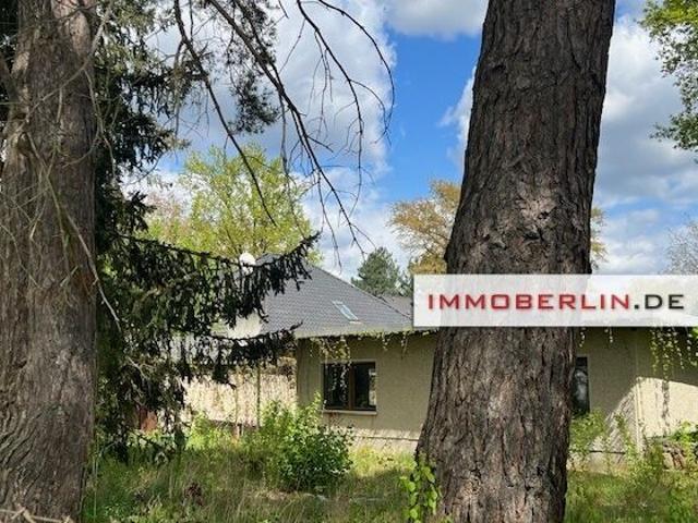 IMMOBERLIN.DE Wunderbares teilbares Baugrundstück in naturschöner Lage
