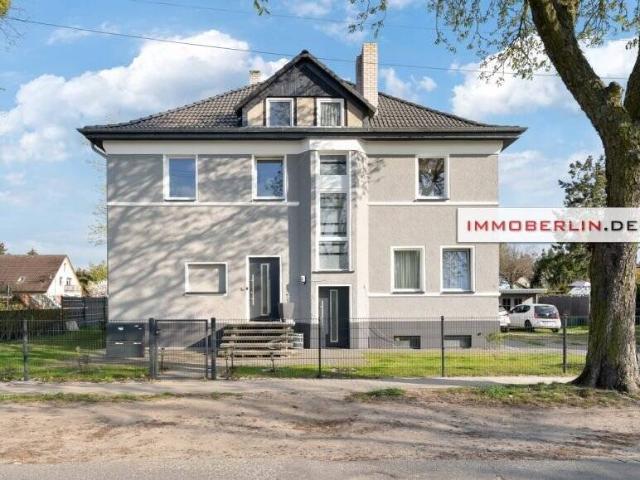 IMMOBERLIN.DE 17,6 fach! Exzellentes Mehrfamilienhaus in wohnlicher Lage bei Berlin