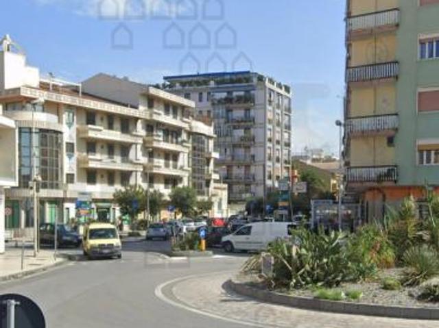 IMMOBILE COMMERCIALE di 1 vani e di 120 mq MILAZZO rif. 2vs16830