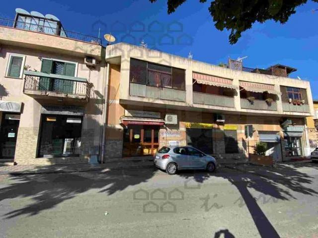IMMOBILE COMMERCIALE di 2 vani e di 100 mq MESSINA rif. 2vs17142