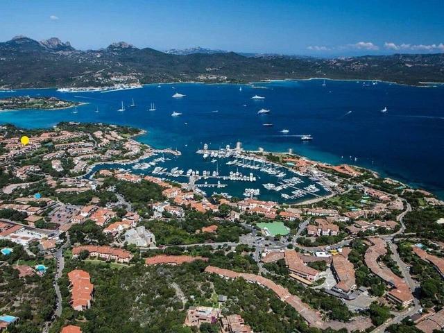 Immobile commerciale in vendita a Olbia