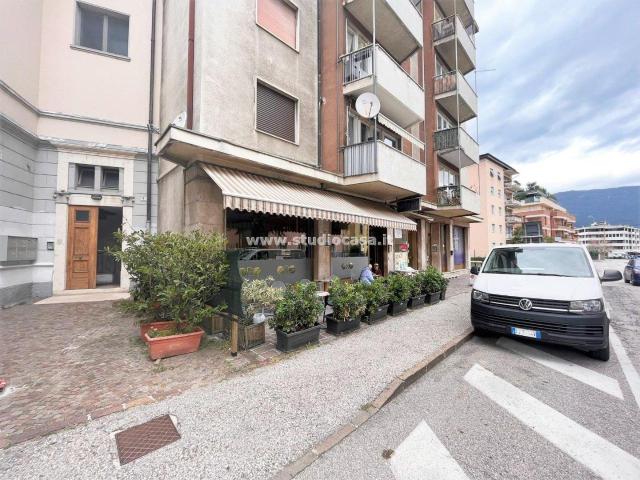 Immobile commerciale in vendita a Rovereto