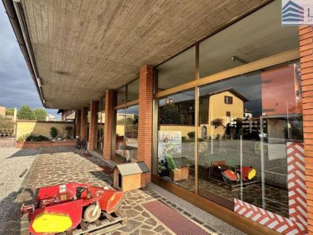 Immobile Commerciale Rif. 2684