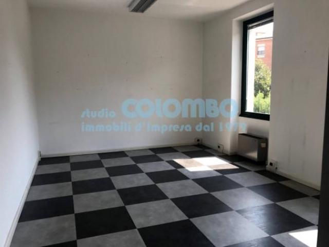 Immobile di 400 m in vendita a Brescia