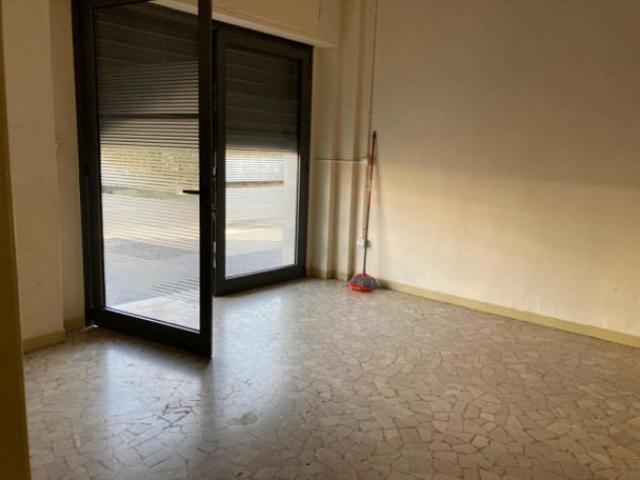 Immobile di 45 m in vendita a Carpi