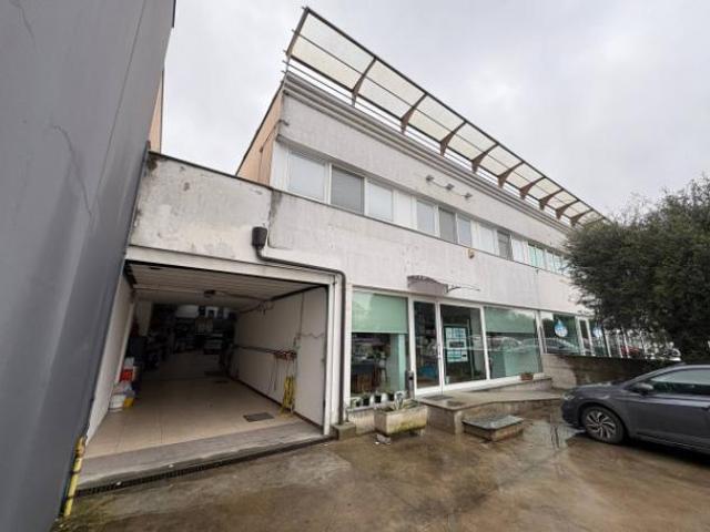 Immobile di 504 m in vendita a Romano di Lombardia