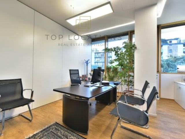 Immobile di 650 m con 1 locale in affitto a Milano