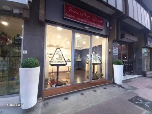 Immobile di 75 m con 1 locale in vendita a Bari