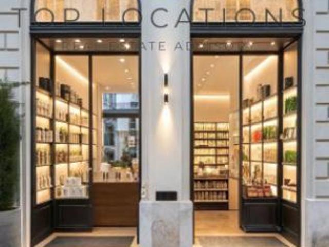 Immobile di 100 m in affitto a Milano