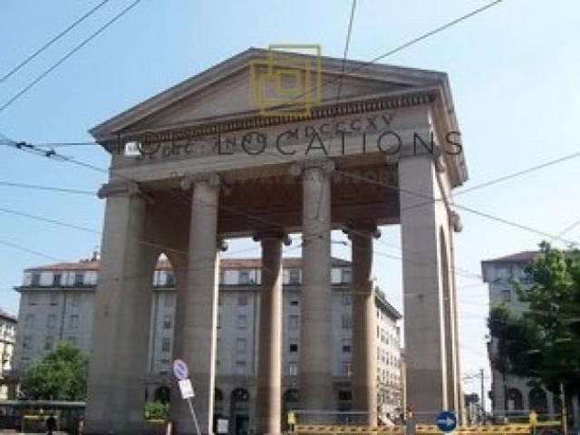 Immobile di 160 m in vendita a Milano