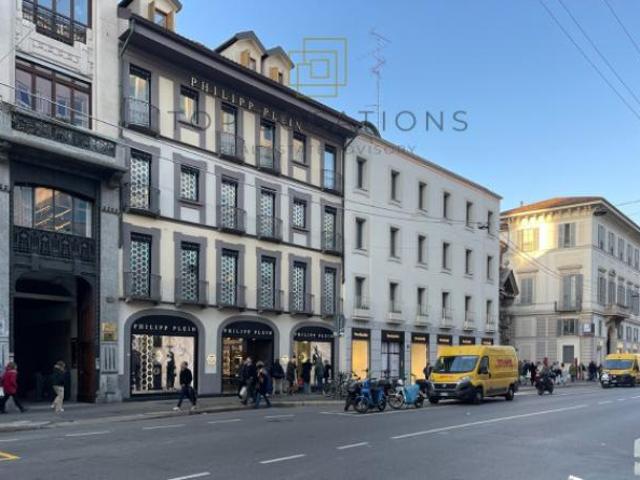 Immobile di 217 m con 3 locali in affitto a Milano