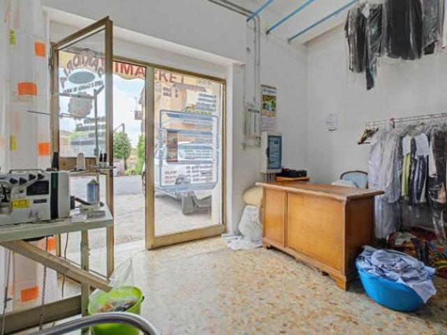 Immobile di 32 m con 1 locale in vendita a Roma