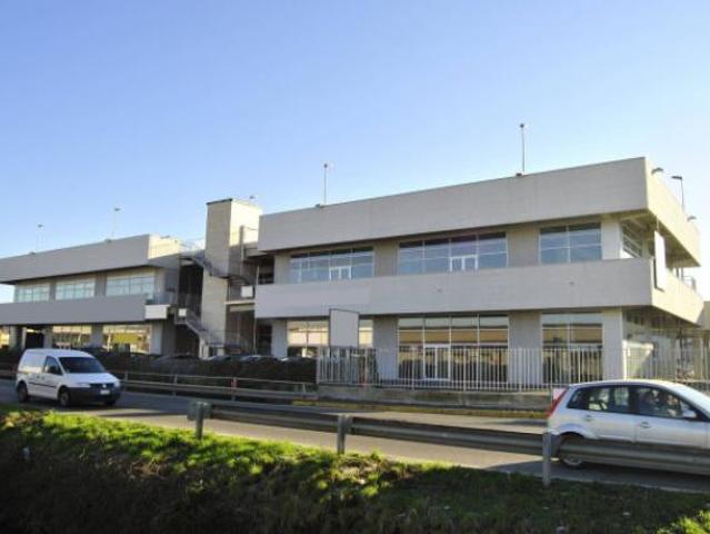 Immobile di 375 m in vendita a Flero