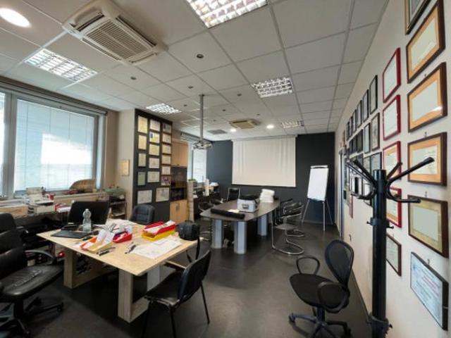 Immobile di 375 m in vendita a Flero