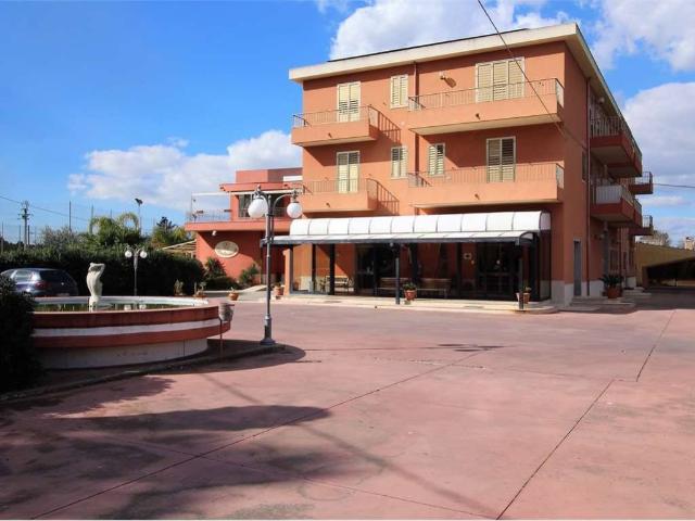 Palazzo / Stabile in vendita a Comiso RG