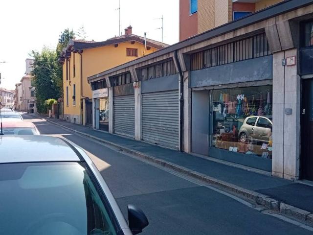 Immobile in vendita a Corsico MI