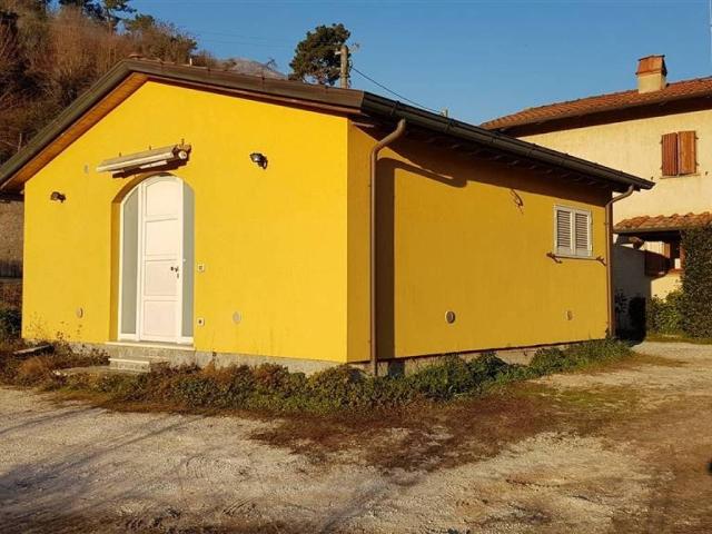 Immobile in vendita a Camaiore LU