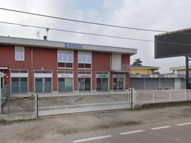 Immobile in vendita a Cardano al Campo VA