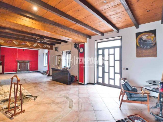 Immobile in vendita a Casaleggio Novara NO