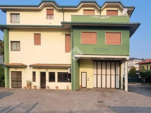 Immobile in vendita a Castel Mella BS