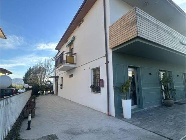 Immobile in vendita a Castellalto TE