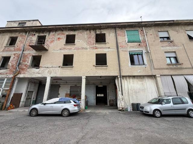 Immobile in vendita a Cesano Maderno MB