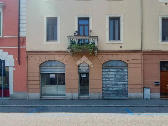 Immobile in vendita a Cremona CR