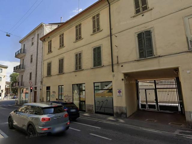 Immobile in vendita a Cremona CR