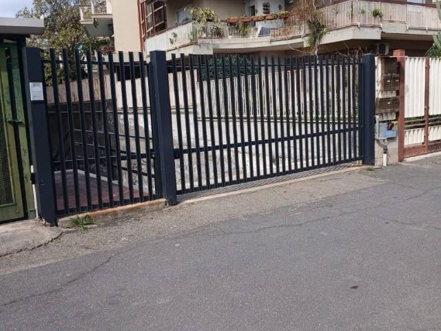 Immobile in vendita a Aci Castello CT