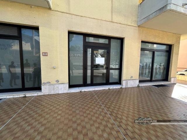 Immobile in vendita a Alba Adriatica TE