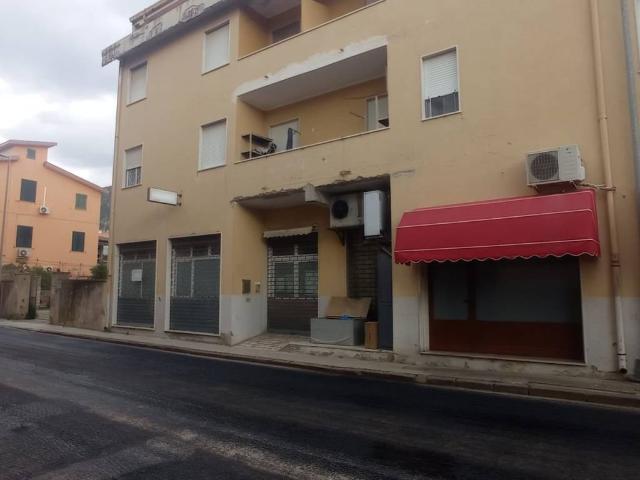 Immobile in vendita a Bosa OR