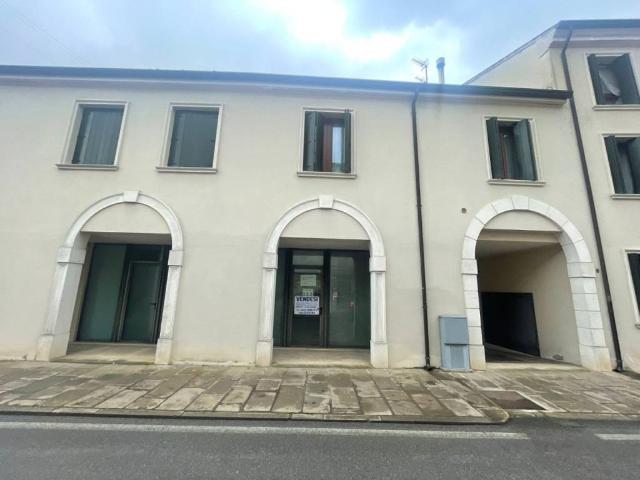 Immobile in vendita a Badia Polesine RO