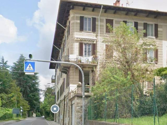 Immobile in vendita a Barzanò LC