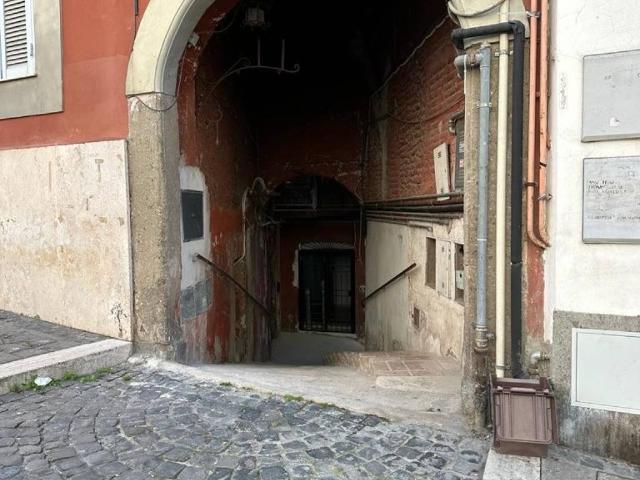 Immobile in vendita a Genzano di Roma RM