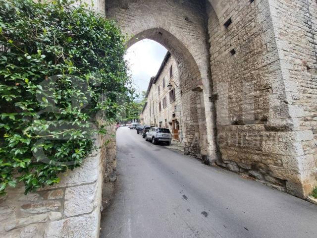 Immobile in vendita a Gubbio PG