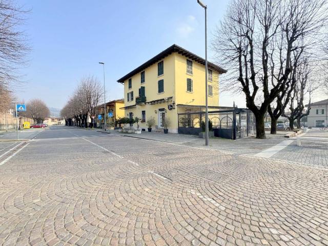 Attività / Licenza in vendita a Gussago BS