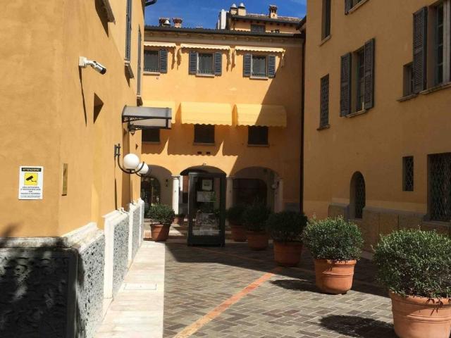 Immobile in vendita a Desenzano del Garda BS