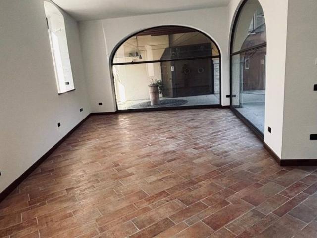 Immobile in vendita a Desenzano del Garda BS