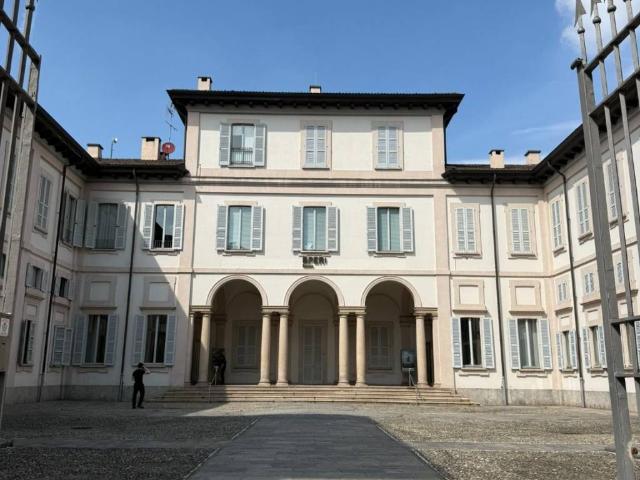 Immobile in vendita a Desio MB