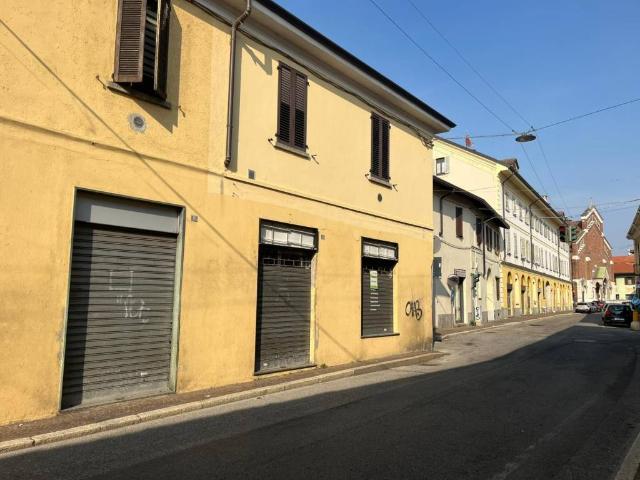 Immobile in vendita a Desio MB